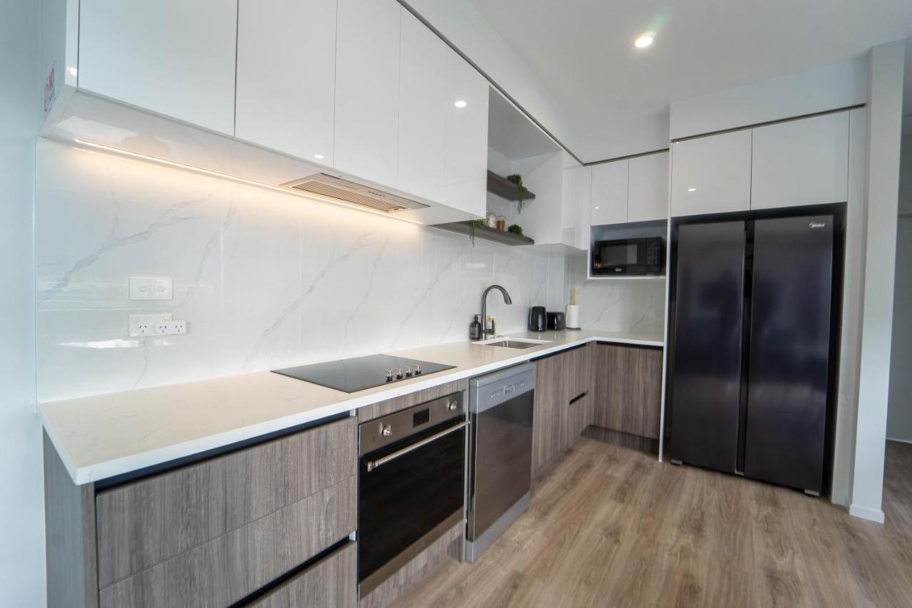 Sunnyhills Viewside Town House Villa โอ๊คแลนด์ ภายนอก รูปภาพ