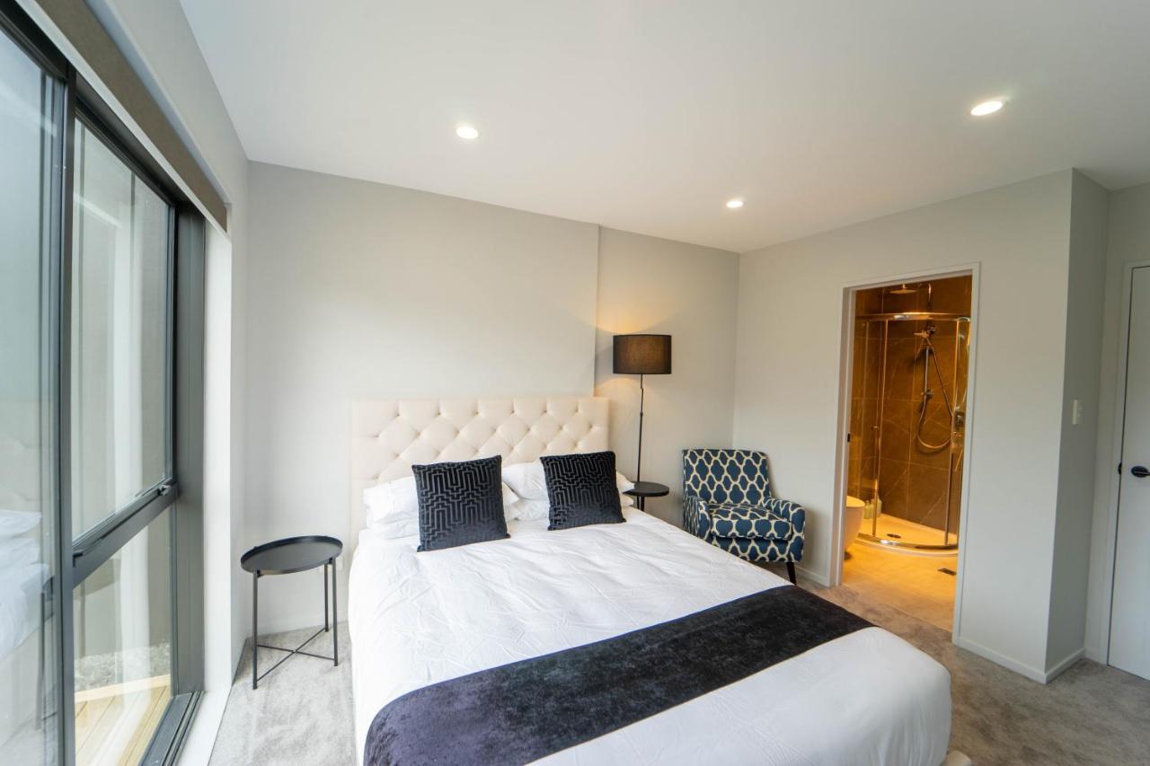 Sunnyhills Viewside Town House Villa โอ๊คแลนด์ ภายนอก รูปภาพ