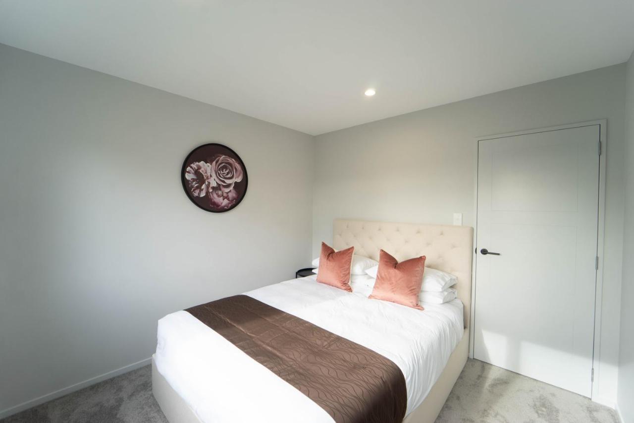 Sunnyhills Viewside Town House Villa โอ๊คแลนด์ ภายนอก รูปภาพ