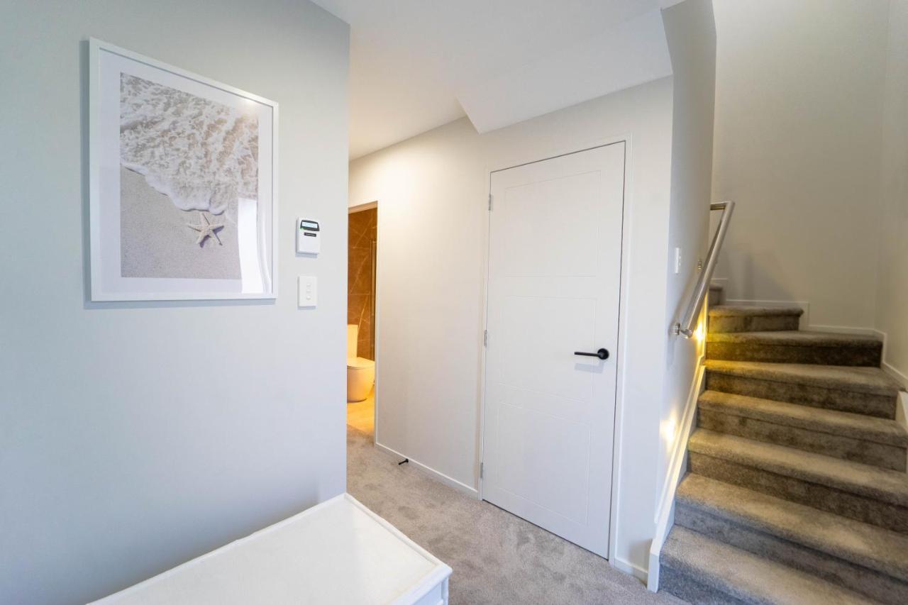 Sunnyhills Viewside Town House Villa โอ๊คแลนด์ ภายนอก รูปภาพ