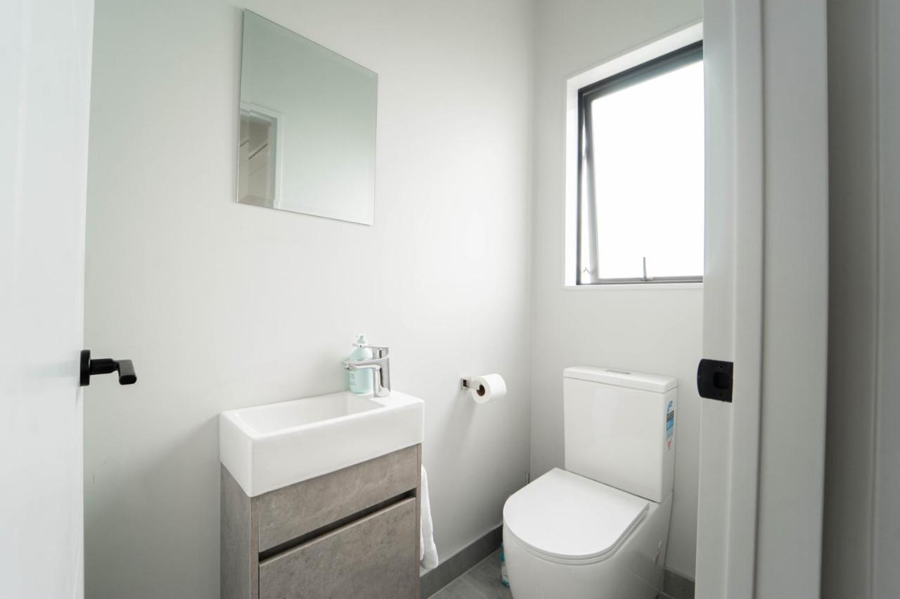 Sunnyhills Viewside Town House Villa โอ๊คแลนด์ ภายนอก รูปภาพ